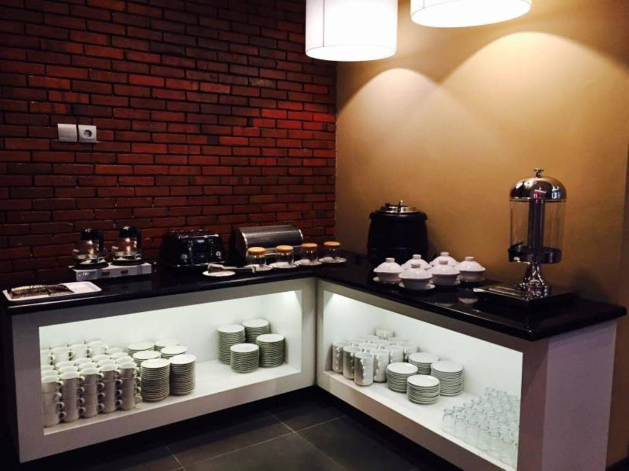 Kalya Hotel Bandung Dago Exteriér fotografie